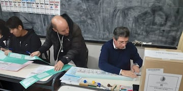 Vecinos de Maipú van a las urnas en el marco de las PASO - José Gutiérrez