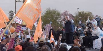 Osvaldo Jaldo participó de un acto en Alberdi.