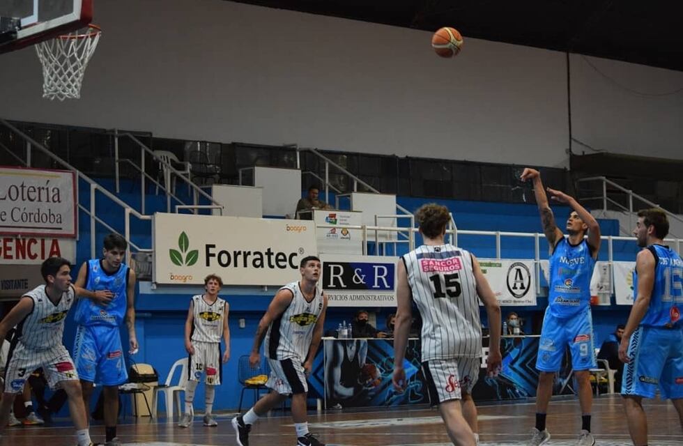 El 9 de Morteros perdió ante Libertad de Sunchales por el Federal de Básquet