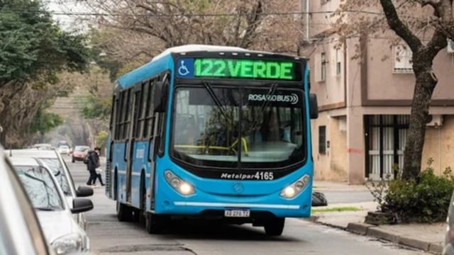 El paro de la CGT afecta parcialmente a la ciudad santafesina.