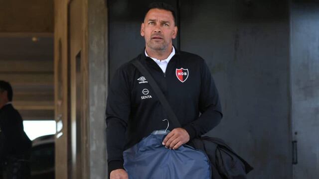El entrenador rojinegro asumió en junio y obtuvo cuatro victorias en la Liga Profesional de Fútbol.