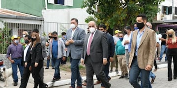 Las Talitas: el gobernador Juan Mazur inauguró obras de pavimentación