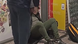 Detuvieron a un narcotraficante de Rosario en el barrio donde vendía.