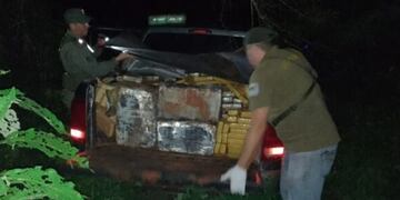 Secuestran millonario contrabando de marihuana en Caraguatay.