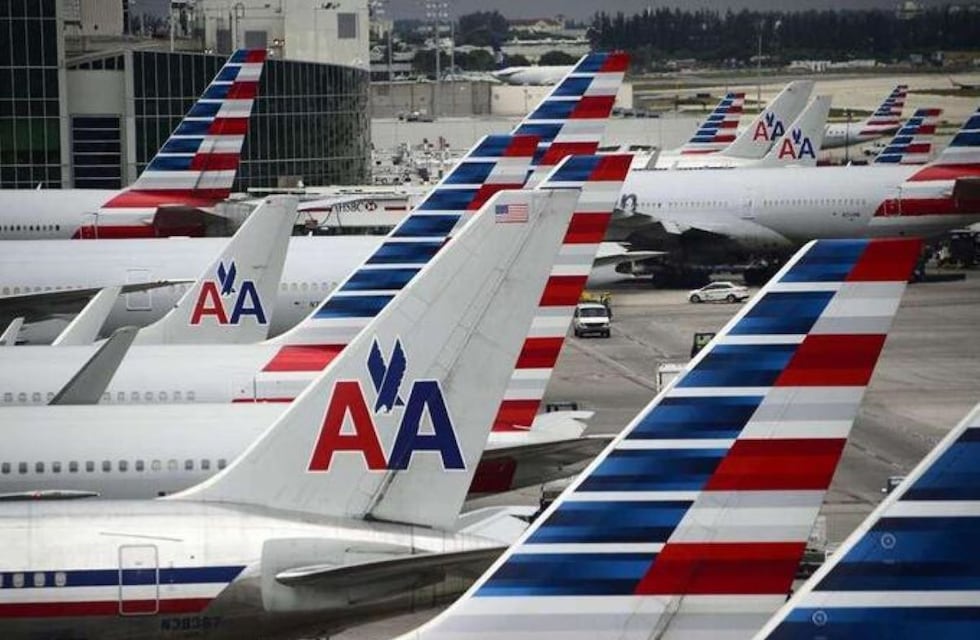 Otro susto en el aire: un avión sufrió un desperfecto en un motor y tuvo que aterrizar de urgencia en Ezeiza