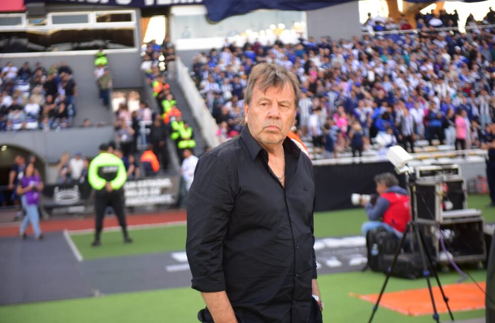 Belgrano piensa en cómo reemplazar al Chino Zelarayán y rearmar defensa para Estudiantes