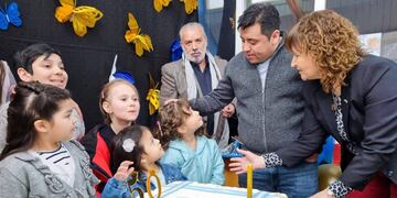 El Municipio participó de los festejos por el 50° aniversario de la Escuela Rural de Lago Escondido