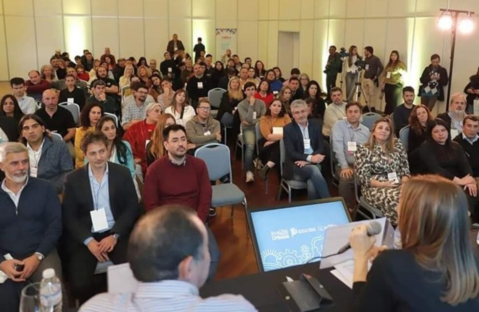 La Dirección de Turismo y Producción de Gonzales Chaves presente en el 2do Congreso Productivo Bonaerense