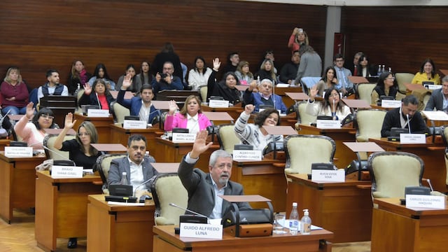 La Legislatura aprobó la adhesión de la Provincia al RIGI y creó la figura de Vehículo de Proyecto Único (VPU) para los inversores.