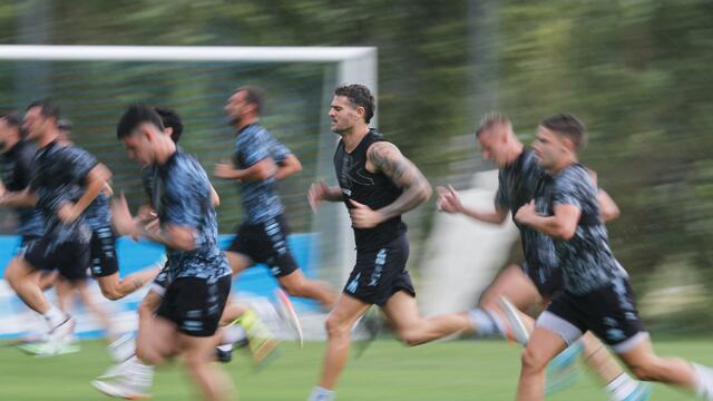 Belgrano apura el paso para el debut del domingo ante Racing Club, con Pablo Vegetti como referente de área (Prensa Belgrano).