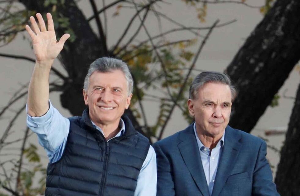En medio de un clima hostil en Juntos por el Cambio, Miguel Ángel Pichetto se reúne con Mauricio Macri
