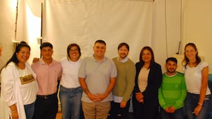 Presentaron la lista “Un futuro sin miedo”, encabezada por José Grassino y María Acosta