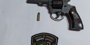 Dos hombres detenidos y un arma de fuego secuestrada en varios procedimientos. Policía de Misiones