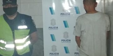 Golpeó a una mujer y fue aprehendido