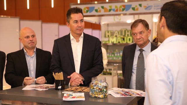 El vicegobernador Manuel Calvo presidió un nuevo evento internacional sobre alimentos.