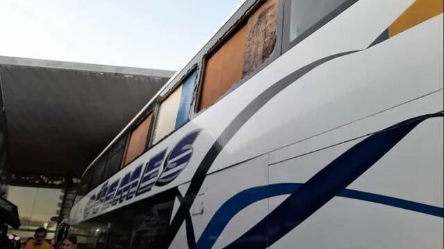 Usaron cartones en lugar de vidrios en las ventanillas, durante un viaje Rosario-Rafaela