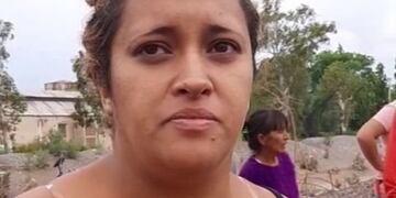 Mayra perdió su casa por el terremoto y dos meses después, lo que le quedaba por las lluvias.
