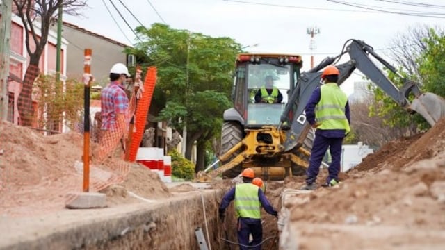 San Luis continúa con la ejecución de las obras hídricas para la provincia.