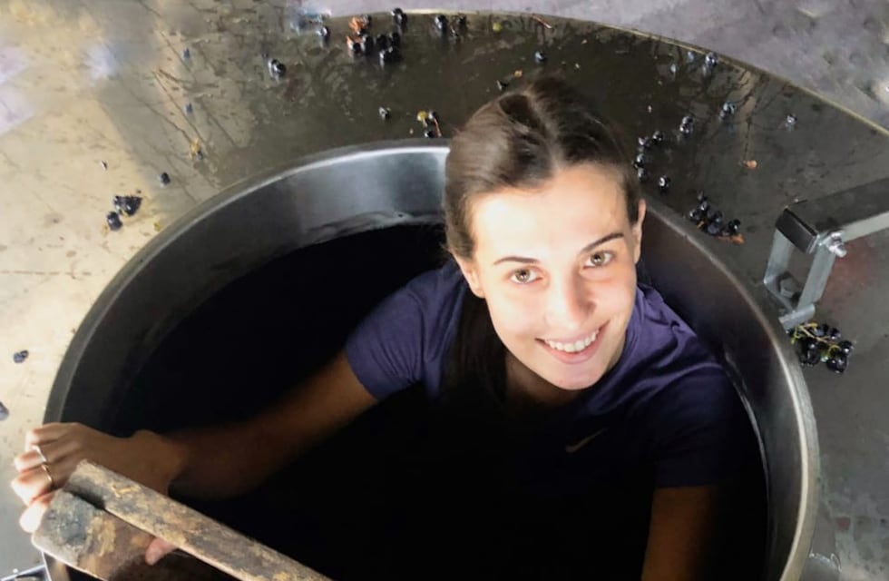 Mayra Tous vive Vendimia desde adentro y elabora un vino con su mejor amiga