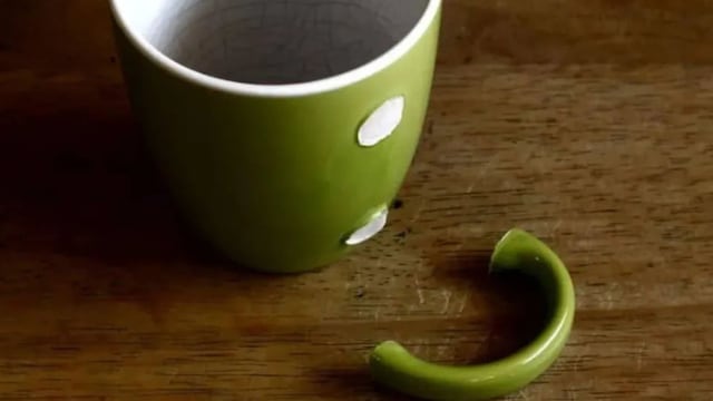 Cómo reciclar una taza rota y transformar en un tesoro para la casa