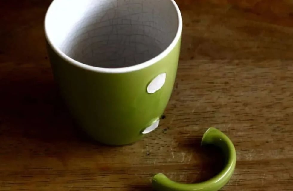 Cómo reciclar una taza rota y transformarla en un tesoro para la casa