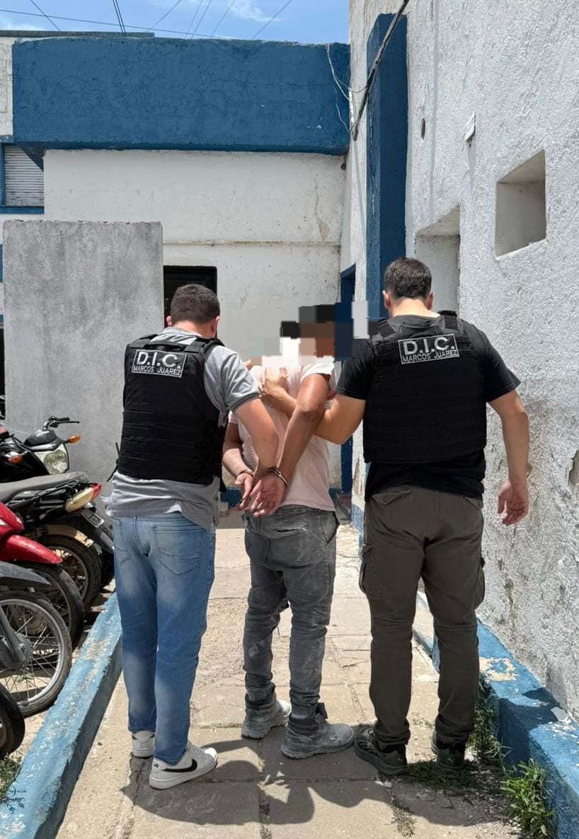 El conductor de 30 años fue detenido antes de las 14 de este jueves 11 de diciembre.