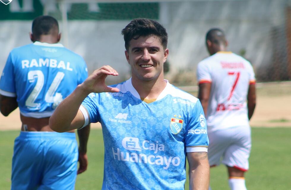 Fernando Bersano de Arroyito anotó su primer gol en el fútbol peruano