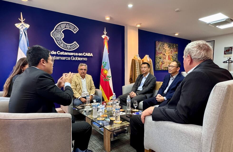 Avanza la construcción de parques solares en Catamarca