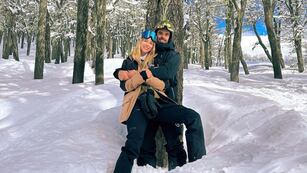 Nicole Neumann y Manuel Urcera viajaron a San Martín de los Andes en la previa a su casamiento.