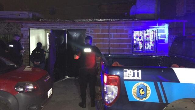 Este lunes se realizaron allanamientos en Rosario por la venta de droga supuestamente adulterada.