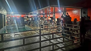 Un salón de eventos en Córdoba recibió una fiesta clandestina con adolescentes.