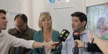 Presentaron el Congreso Nacional de Comunicación que se desarrollará en Concepción del Uruguay.