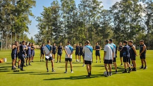 El "Lobo" jujeño sigue entrenando a la espera de saber si tiene todavía futuro en el Reducido de la Primera Nacional o si cerrará su año prematuramente.