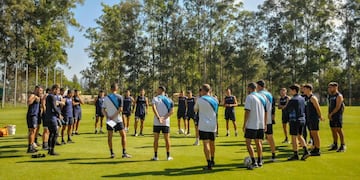 El "Lobo" jujeño sigue entrenando a la espera de saber si tiene todavía futuro en el Reducido de la Primera Nacional o si cerrará su año prematuramente.