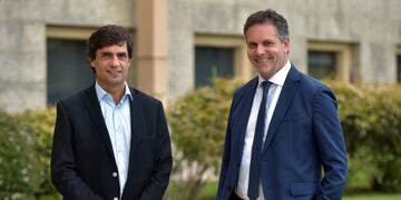 Hernán Lacunza y Guido Sandleris economistas.