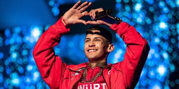 L-Gante en Canta Conmigo Ahora