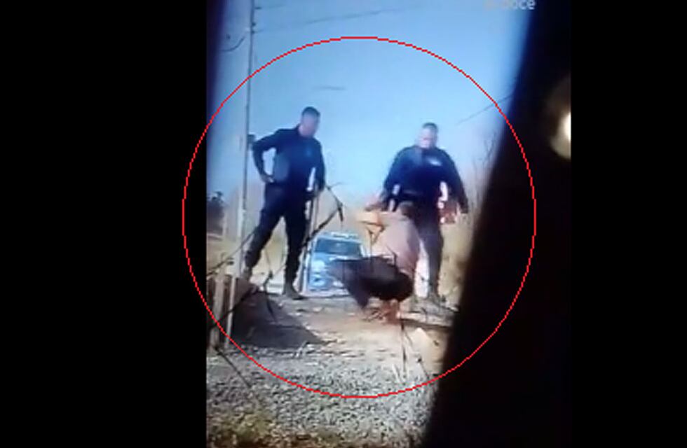 Se conoció uno de los vídeos que muestra cómo detuvieron a Jonathan Romo en La Falda