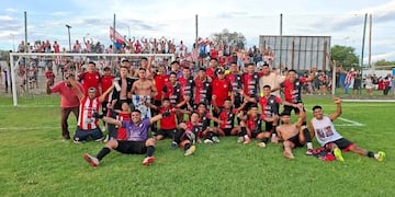 El 1 a 1 de visitante ante Tucuman Central lo deja en buena posición en las semifinales