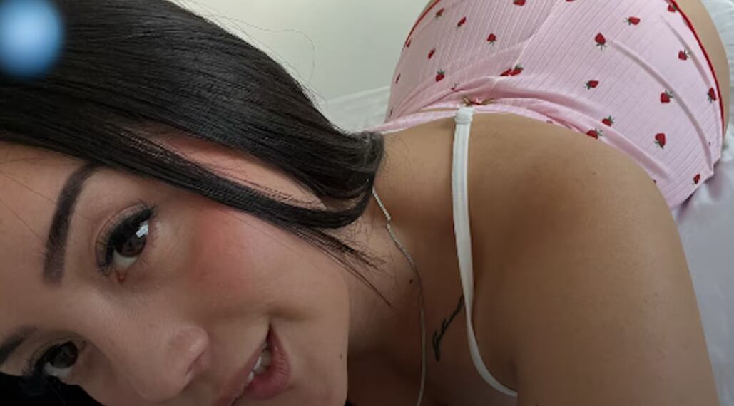 La ex policía influencer compartió un video al límite de la censura y dejó a todos sin palabras