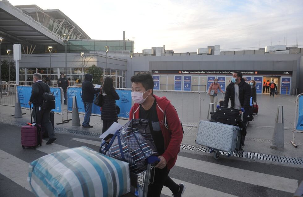 Provincia oficializó que solo deberán aislarse en hoteles quienes viajen al exterior desde este jueves