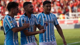 Con un gol de Maravilla Martínez, Racing Club derrotó por 1-0 a Independiente en el clásico de Avellaneda. Foto: Gentileza
