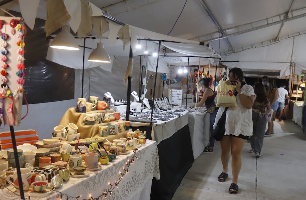 Feria de los Artesanos durante el fin de semana en Carlos Paz
