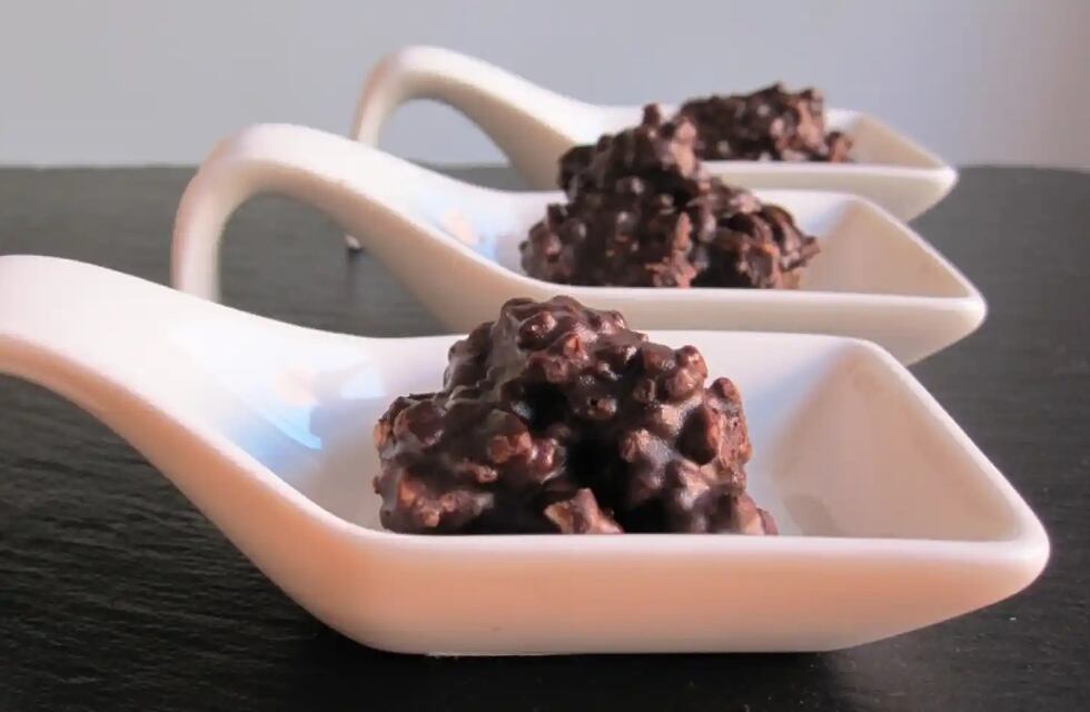 Una delicia irresistible: cómo preparar bocaditos de almendras y chocolate