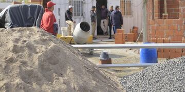 Bernarte recorrió la obra en Barrio Parque