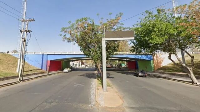El sujeto se largó del puente de Avenida de Circunvalación y Libertador