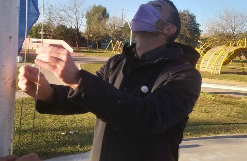 Pablo Corsalini encabezó el acto por el aniversario de la Revolución de Mayo