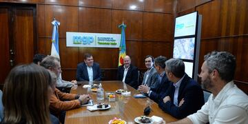 El intendente recibió autoridades de una nueva empresa que se instalará en el Parque Industrial.