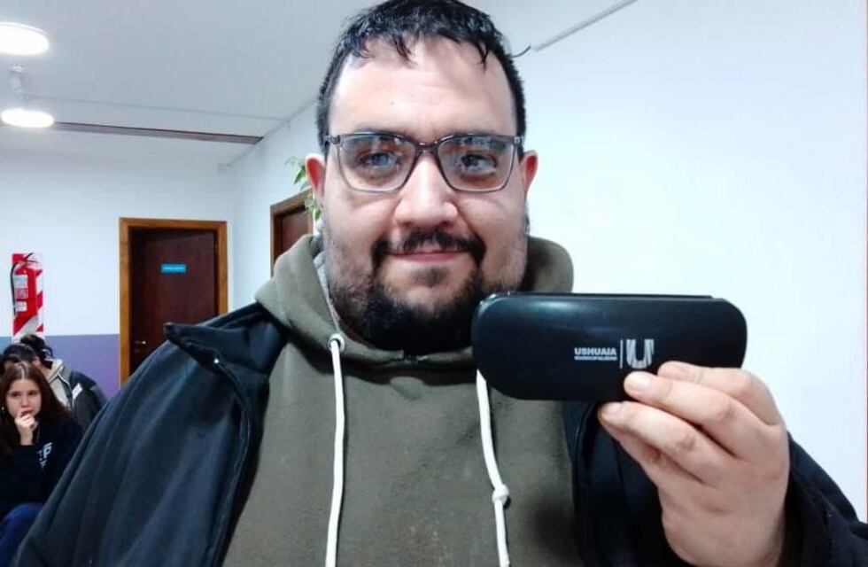 Entregaron anteojos recetados a vecinos sin Obra Social