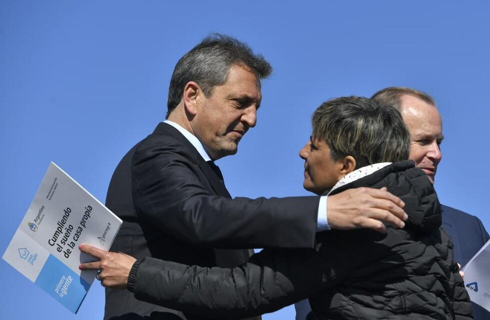 Sergio Massa en Paraná: “Con la construcción de viviendas se generan igualdad de oportunidades”