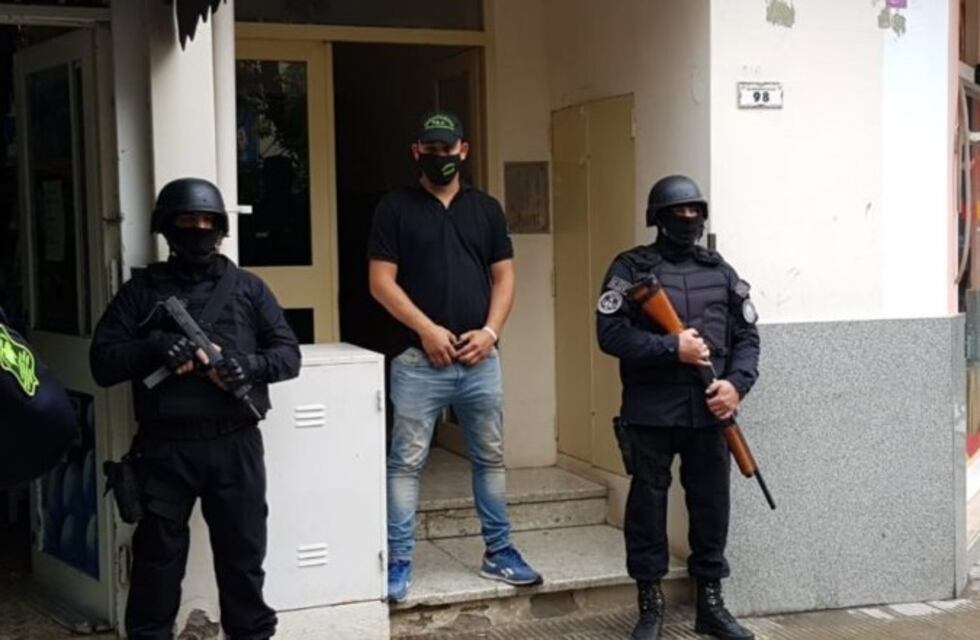La PEN llevó a cabo la detención de una policía en Bahía Blanca